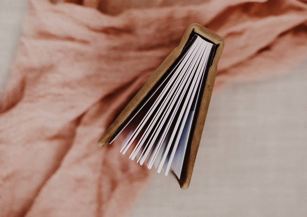 kleines-hochzeitsalbum-warme-farben-Melanie-gobbetto