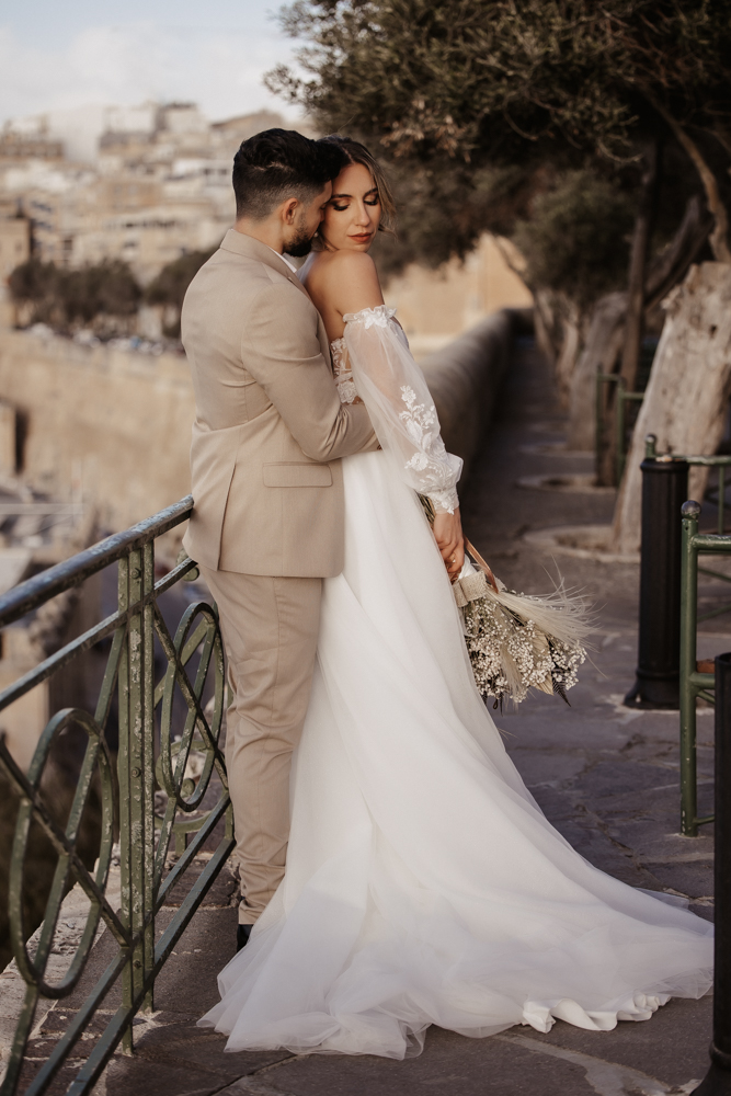 Wedding-couple-Malta-Destination-Wedding-dress-wedding-photography-melanie-gobbetto